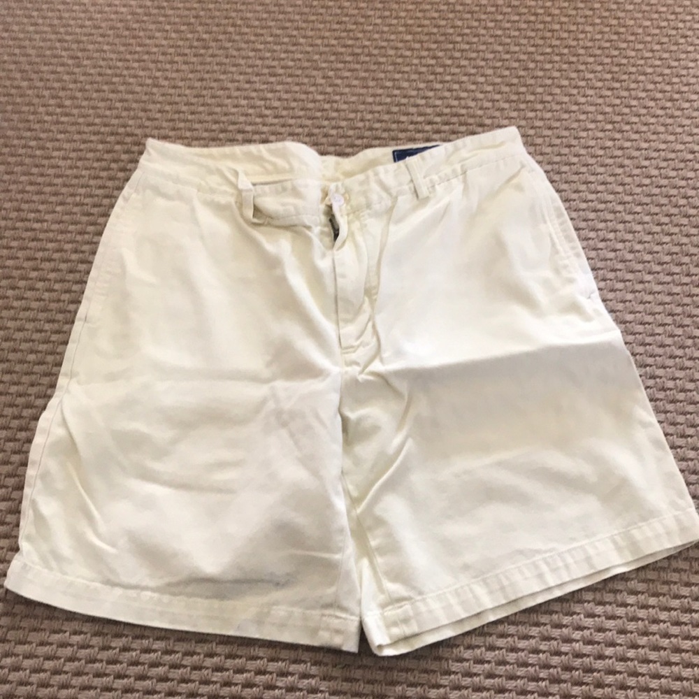 Vineyard vines men’s kaki yellow shorts size 35